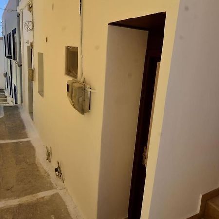 Moshovia Studio Κάρπαθος Στο Κέντρο Και Ήσυχα Villa Luaran gambar